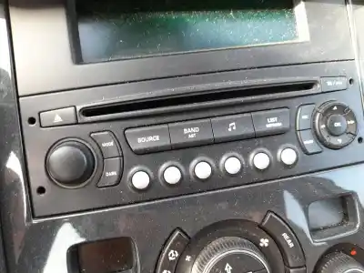 Second-hand car spare part audio system / radio cd for peugeot 5008 (0u_, 0e_) 1.6 hdi oem iam references 6579nv