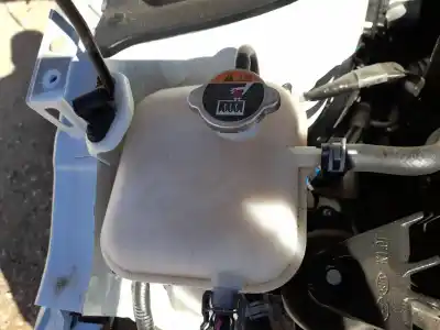 Second-hand car spare part coolant expansion tank for kia stonic (yb) 1.0 t-gdi eco-dynamics+ oem iam references 25430h8400 Second-hand car spare part coolant expansion tank for kia stonic (yb) 1.0 t-gdi eco-dynamics+ oem iam references 25430h8400