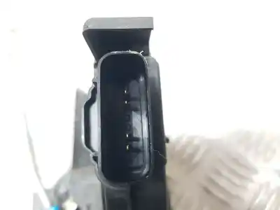 Автозапчастина б/у замок передній праві двері для kia stonic (yb) 1.0 t-gdi посилання на oem iam 81320h8050jap  4 pins