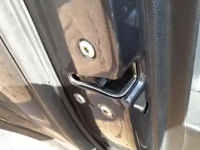 Автозапчастина б/у замок дверей заднього лівого для KIA STONIC (YB) 1.0 T-GDI Посилання на OEM IAM 81410H8020   Автозапчастина б/у замок дверей заднього лівого для KIA STONIC (YB) 1.0 T-GDI Посилання на OEM IAM 81410H8020