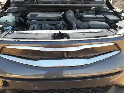 Автозапчастина б/у передня решіта для KIA STONIC (YB) 1.0 T-GDI Посилання на OEM IAM 86350H8400  