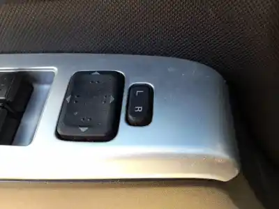 Second-hand car spare part left front power window switch for mazda 5 (cr19) 2.0 cd (cr19) oem iam references cc2966350a   Second-hand car spare part left front power window switch for mazda 5 (cr19) 2.0 cd (cr19) oem iam references cc2966350a