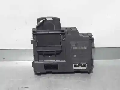 Piesă de schimb auto la mâna a doua suport pentru card / cititor cheie pentru renault captur zen referințe oem iam 285904740r