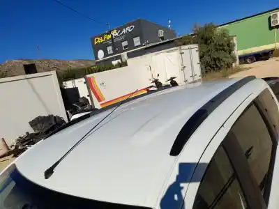 İkinci el araba yedek parçası  için DACIA LODGY (JS_)  OEM IAM referansları 738211027R  738211027R IZQUIERDA  738200815R DERECHA