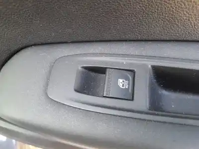 Second-hand car spare part rear right power window switch for renault captur ii (hf_) tce 140 (hfn0) oem iam references 254218388r