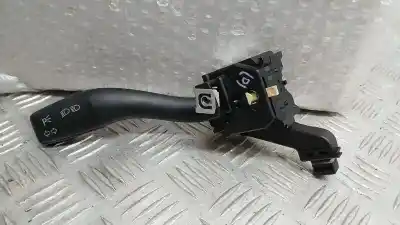 Pezzo di ricambio per auto di seconda mano  per AUDI A3 (8P1)  Riferimenti OEM IAM 8P0953513A  