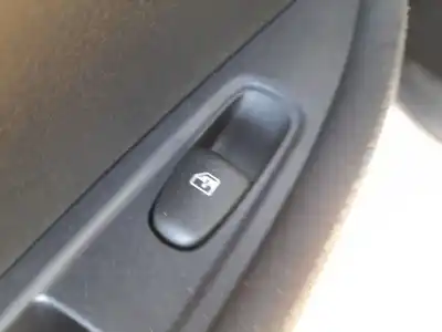 Автозапчасти б/у управление задними левыми стеклами за nissan qashqai ii suv (j11, j11_) 1.5 dci ссылки oem iam 