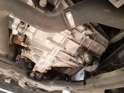 Second-hand car spare part gearbox for hyundai i30 (fd) 1.6 crdi oem iam references 4300032360