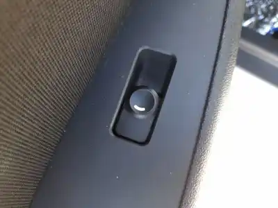 Second-hand car spare part rear left power window switch for hyundai i30 (fd) 1.6 crdi oem iam references 