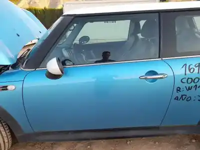 Second-hand car spare part left front door for mini mini (r50, r53) cooper s oem iam references 41515a2a3a1