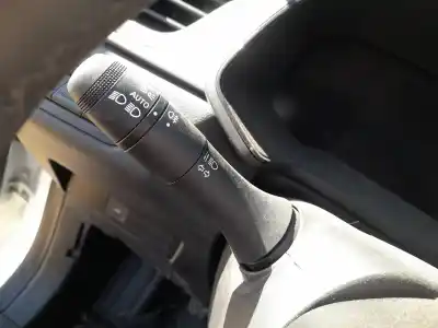 Second-hand car spare part windshiel wiper switch for renault captur ii (hf_) 1.0 tce 90 eco-g (hfm6) oem iam references 255678675r