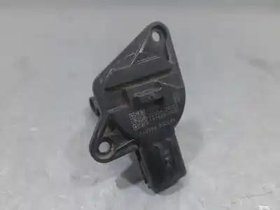 Second-hand car spare part FLOWMETER for TOYOTA AURIS (_E18_)  OEM IAM references 2220430030  1975000030