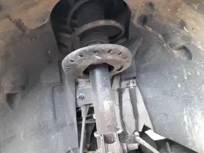 Автозапчастина б/у амортизатор передній лівий для PEUGEOT 208 II (UB_, UP_, UW_, UJ_) 1.5 BLUEHDI 100 Посилання на OEM IAM 9831168380  