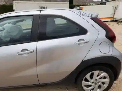 Автозапчастина б/у двері задні ліві для toyota aygo x (_b7_) 1.0 vvt-i (kgb70) посилання на oem iam 670040h070