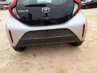 Автозапчастина б/у задній бампер для toyota aygo x (_b7_) 1.0 vvt-i (kgb70) посилання на oem iam 521590h910