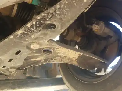 Peça sobressalente para automóvel em segunda mão BRAÇO DE SUSPENSÃO INFERIOR ESQUERDO DIANTEIRO por DACIA SANDERO III  Referências OEM IAM 545010278R  