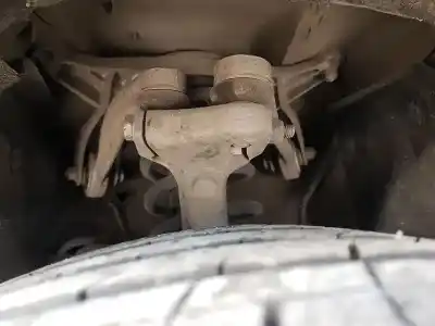 Pezzo di ricambio per auto di seconda mano  per AUDI A4 B8 (8K2)  Riferimenti OEM IAM 8K0413031CG  