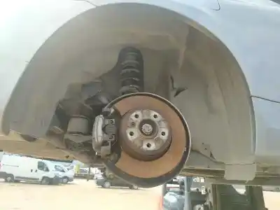 Peça sobressalente para automóvel em segunda mão cave de roda traseira direita por bmw 6 (e63) 630 i referências oem iam 51717009718