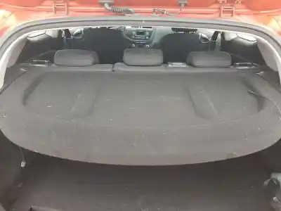 Peça sobressalente para automóvel em segunda mão chapeleira por kia cee'd (jd) 1.6 crdi 110 referências oem iam 85930a2600wk