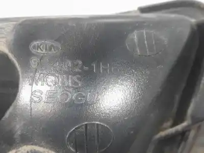 Peça sobressalente para automóvel em segunda mão farolim de para choques traseiro direito  por kia cee´d drive referências oem iam 00973604  924021h6