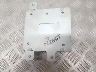 Pièce détachée automobile d'occasion module électronique pour ssangyong rodius xdi références oem iam 8716121101  