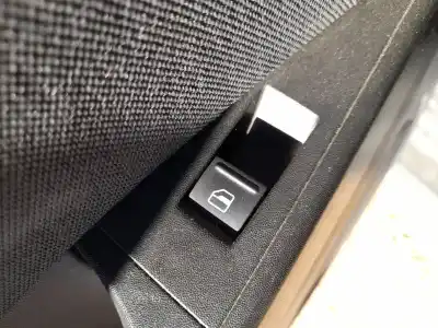 Peça sobressalente para automóvel em segunda mão botão / interruptor elevador vidro traseiro esquerdo por seat leon (1p1) 1.9 tdi referências oem iam 7l6959855c