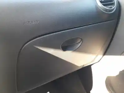 Peça sobressalente para automóvel em segunda mão porta luvas por seat leon (1p1) 1.9 tdi referências oem iam 1p1857121a1
