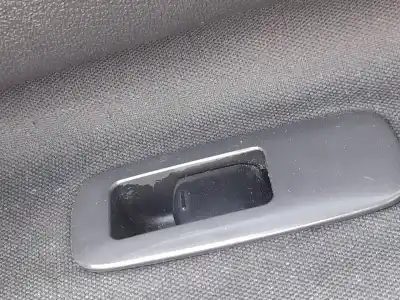 Second-hand car spare part right front power window switch for nissan qashqai / qashqai +2 i (j10, nj10, jj10e) 1.5 dci oem iam references 25411br00a