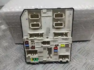 Peça sobressalente para automóvel em segunda mão  por RENAULT KANGOO  Referências OEM IAM 284B68727R 519534F06 