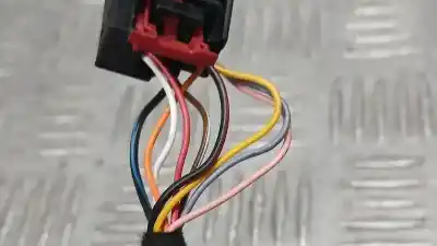 Pezzo di ricambio per auto di seconda mano retrovisore destro per skoda octavia iii combi (5e5, 5e6) 1.5 tsi g-tec riferimenti oem iam 5e0857538a  