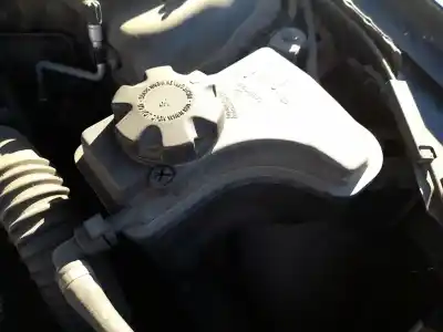 Pezzo di ricambio per auto di seconda mano Cauzione Di Espansione per BMW 1 (E81) 118 D Riferimenti OEM IAM 17138570079  