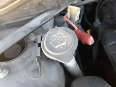 Peça sobressalente para automóvel em segunda mão depósito do limpa vidros por bmw 1 (e81) 118 d referências oem iam 61677238667