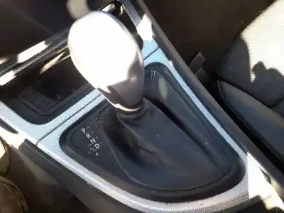 Peça sobressalente para automóvel em segunda mão alavanca de velocidades por bmw 1 (e81) 118 d referências oem iam 25167577600