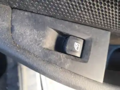 Tweedehands auto-onderdeel rechts achter ruiten bediening voor bmw serie 1 lim. (f40) 118d oem iam-referenties 61317950756