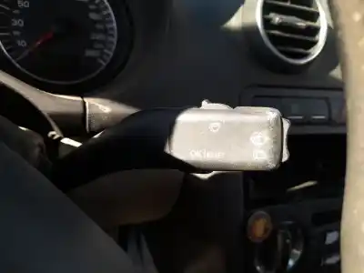 Second-hand car spare part windshiel wiper switch for audi a3 (8p1) 2.0 tdi 16v oem iam references 8p0953513c 8p0953513c luces  8p0953519e limpia 