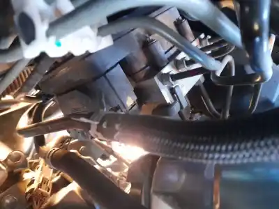 Peça sobressalente para automóvel em segunda mão abs por toyota auris (_e18_) 1.4 d-4d (nde180_) referências oem iam 4405002a20