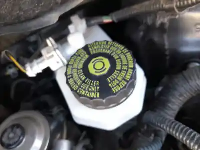 Peça sobressalente para automóvel em segunda mão bomba de travões por toyota auris (_e18_) 1.4 d-4d (nde180_) referências oem iam 4720109720