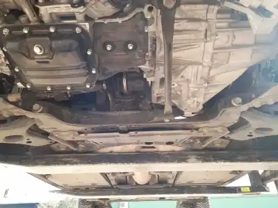 Peça sobressalente para automóvel em segunda mão charrió / suporte de eixo dianteiro por toyota auris (_e18_) 1.4 d-4d (nde180_) referências oem iam 5120102102