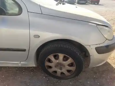 Gebrauchtes Autoersatzteil  zum PEUGEOT 307 (3A/C)  OEM-IAM-Referenzen 7841N7  