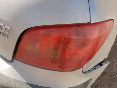 Pezzo di ricambio per auto di seconda mano luci posteriori destra per peugeot 307 (3a/c) 2.0 hdi 90 riferimenti oem iam 6351p3