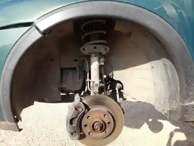 Pezzo di ricambio per auto di seconda mano passaruota anteriore sinistra per opel corsa c (x01) 1.2 (f08, f68) riferimenti oem iam 13109022