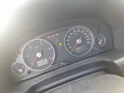 Pezzo di ricambio per auto di seconda mano pannello degli strumenti per ford mondeo iii sedán (b4y) 2.0 16v tddi / tdci riferimenti oem iam 1351745