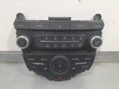 Peça sobressalente para automóvel em segunda mão  por FORD FOCUS III TURNIER  Referências OEM IAM F1ET18K811BD  