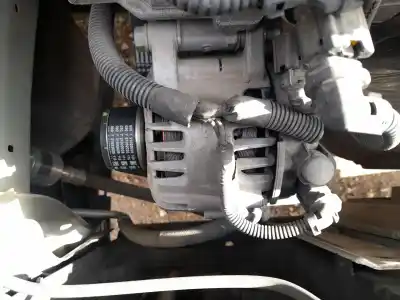 Pezzo di ricambio per auto di seconda mano alternatore per citroen c3 iii (sx) 1.2 vti 82 riferimenti oem iam 9818677980