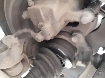 Pezzo di ricambio per auto di seconda mano snodo anteriore sinistro per nissan primera (p11) 2.0 td riferimenti oem iam 400112j500