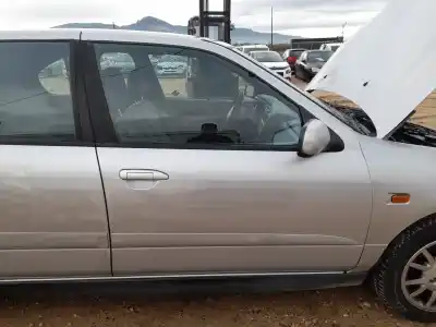 Pezzo di ricambio per auto di seconda mano porta anteriore destra per nissan primera (p11) 2.0 td riferimenti oem iam 801002j036
