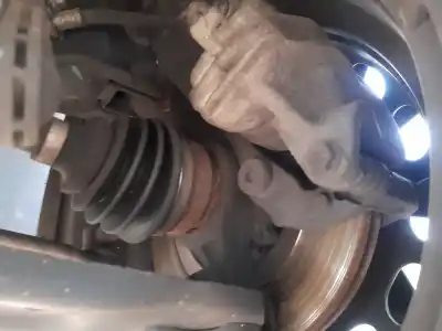 Pezzo di ricambio per auto di seconda mano snodo anteriore sinistro per peugeot 208 ii (ub_, up_, uw_, uj_) 1.2 puretech 75 riferimenti oem iam 9826780480