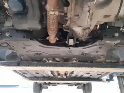 Pezzo di ricambio per auto di seconda mano assale anteriore per peugeot 208 ii (ub_, up_, uw_, uj_) 1.2 puretech 75 riferimenti oem iam 9841133480