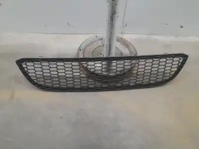 Peça sobressalente para automóvel em segunda mão grelha de pára choques central por bmw 1 (e81) 118 d referências oem iam 121253dn14393