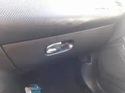 Pezzo di ricambio per auto di seconda mano scatola di guanti per fiat bravo ii (198_) 1.9 d multijet (198axc1b) riferimenti oem iam 735445952